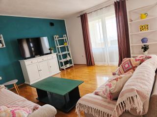 Sunflower Apartment - 0