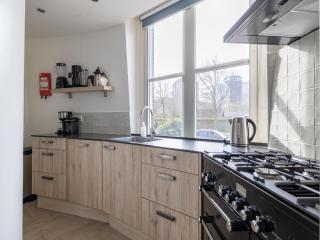 Renovated luxury water tower within walking distance of the beach boulevard - 6