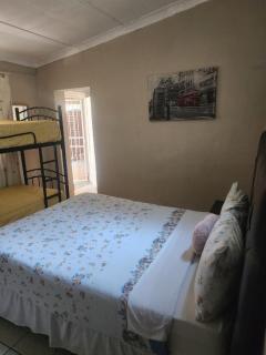 Kudu Backpackers - 7