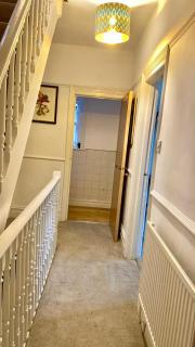 Luxury 1 bed Bournemouth Walk to Beach Poole King bed - 1