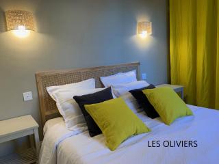 Le Domaine de l'Aiguille Alpilles, Eygalières, Saint Rémy de Provence - 7