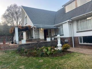 House On Grand Hill - 7