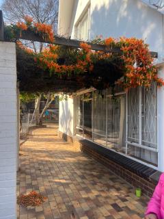 House On Grand Hill - Bloemfontein - 1