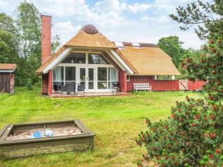Eco-Friendly Retreat with Spa - By Traum Ferienwohnungen - 9