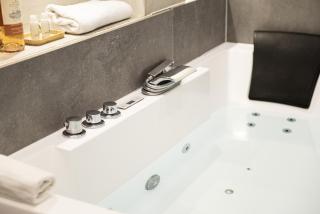 LES BULLES DE MONA - Passion - Spa - Clim - 6