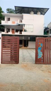 Aswathy Bhavan Vadakkenchery Near Star auditorium - 1