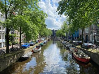 JoyJoyJoy the White Wilde ecolicious studio in a historic Canalhouse from 1799 with terrace at the canals - Amsterdam - 8