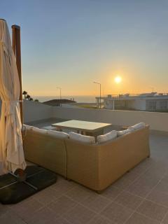 Luxury 6 Bedroom Oceanfront Vila - Sleeps 22 Guests - 6