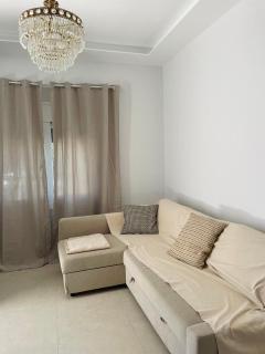 Dahlia Apartment - 9