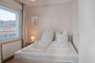 2-Zimmer Duisburg City Apartment 50m2 - Nähe Innenhafen und HBF - 1