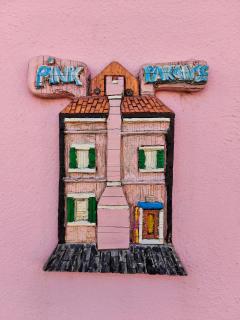Pink Paradise - 6