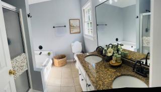Retreat 4BR Sleeps 10 plus, 8mi LakePoint, Red Top - 7