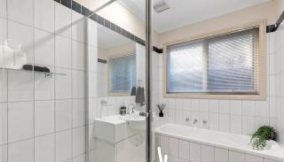 Homestay - Double-Bedroom for Rent Bundoora - 0