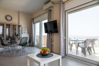 Eagles Nest Panoramic SeaView Apartment - 8