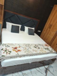 crezy location of Lucknow - 5