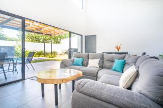 Uvita-great Location-3 Bedroom-private Pool-gated - 9