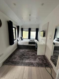 Eltham Hill Stay - 6