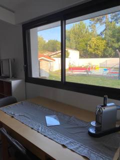 Maison avec accès piscine et terrasse - 9