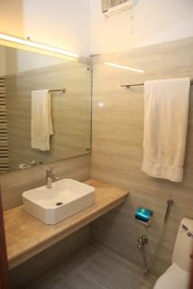 Travel Lodge Islamabad F-8 - 9