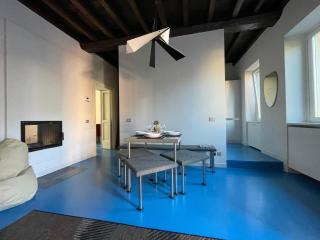 Newly renovated three-room apartment - 6
