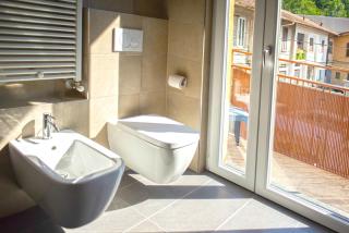 Large apartment, Free parking, River view - 2