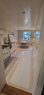 Kärleksfullt renoverat sekelskifteshus på bondgård - 6