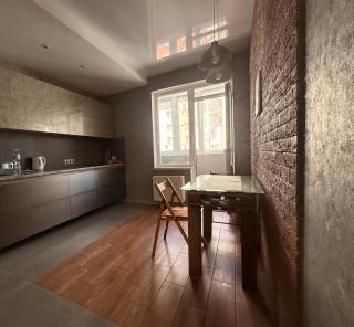 Loft-style apartment - 0
