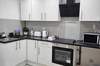Modern 2-Bedroom Apartment Near Central London - 8