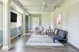Modern 2BR with Backyard near Beach & Harbor - 1