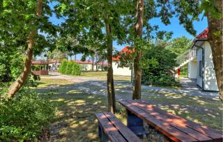 3 Bedroom Lovely Apartment In Altenkirchen - 1
