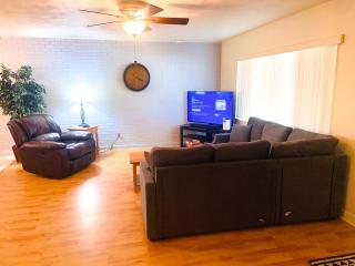 Beautiful Pool, Close To Beaches - 8