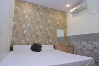 Hotel Jay Shree - 4