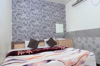 Hotel Jay Shree - 8