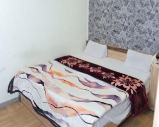 Hotel Jay Shree - 7