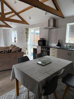 Beautiful Barn Conversion Wyboston - 6