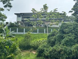 Villa Montemar Ocean and Mountain Views Elevated 1200 FT with Wifi - 0