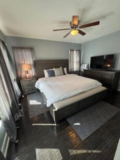 EMG's Place - 5