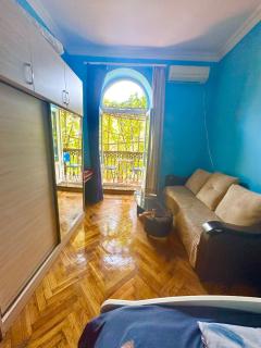 Private Rooms in Family Guesthouse - 1