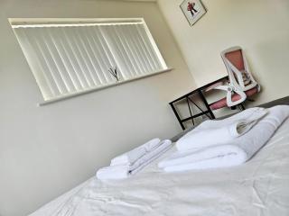 Willow Retreat - House in Burbage- Sleeps2- Garden - 6