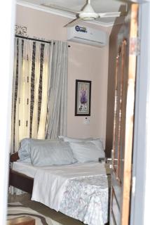 Maleto's Luxury Home - 2