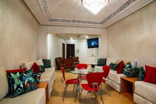 Luxury Apartment with Moroccan Elegance in Branes - 5