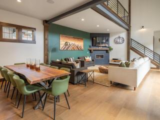 Suncadia 4 Bdrm Resort Core Home 4 King En Suites - 6
