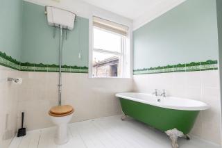 RAYGILL HOUSE - Spacious Family Retreat in Scenic North Yorkshire - Hot tub hire available - 3
