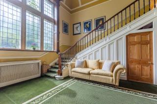 RAYGILL HOUSE - Spacious Family Retreat in Scenic North Yorkshire - Hot tub hire available - 0