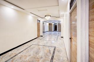 HOTEL O RAJ PALACE - 1