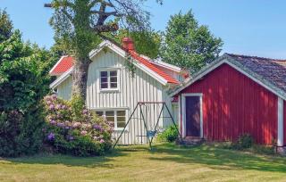 Stunning Home In Rörvik With Kitchen - 0