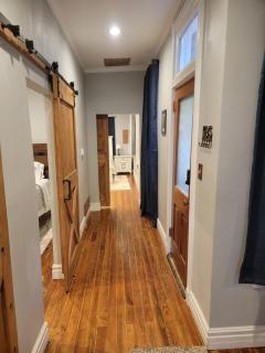 Designer 2 Bedroom Loft on Main Street in Florence - 1