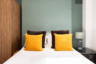3 Double Bedroom FAMILLY APT CLOSE TO NOTTINGHILL - 6