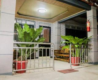 3 BR Spacious and Cozy Bungalow House - 6