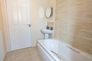 Heart Of Nottingham FREE Parking, Cozy, MOTORPOINT ARENA Long Stay Deals - 6